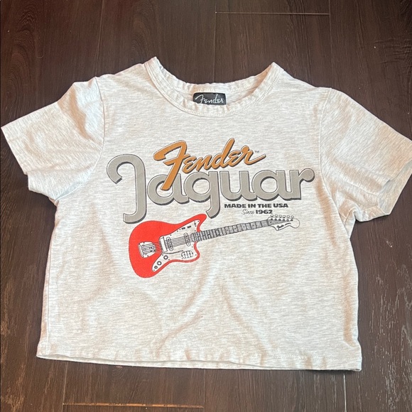 Fender Women Light Gray Tee with Fender Design Crop Top Style Micro Tee - Picture 1 of 9